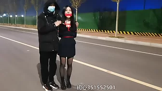 Chinese Girls Throw Trash Anywhere And Tie Up